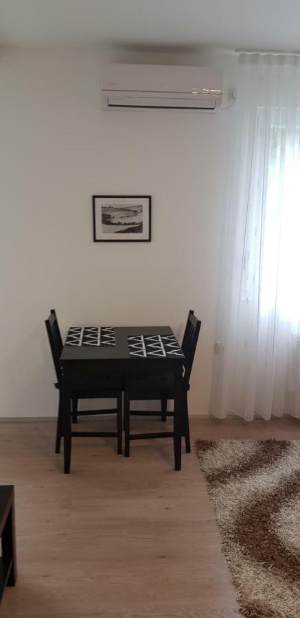 Orhideja Osijek Apartment Екстериор снимка